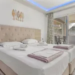 Dionysia S2 Apartamento *