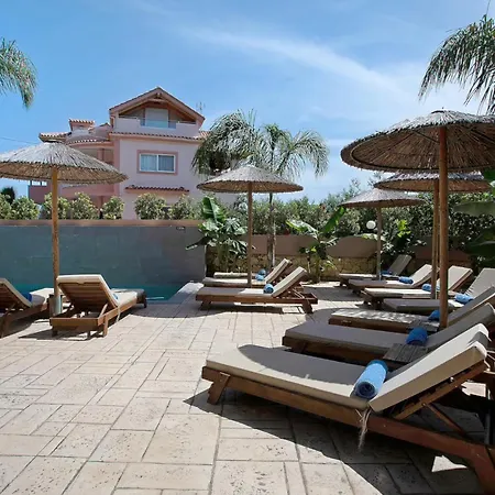 Apartment Dionysia S2 *
