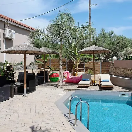 Apartment Dionysia S2 *