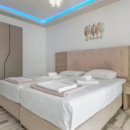 Apartman Dionysia S2 Alikanász
